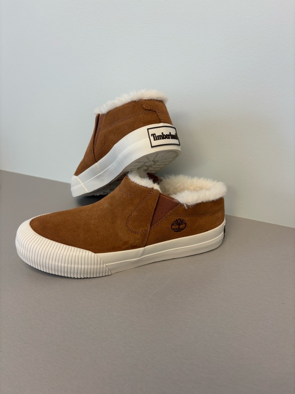 Timberland Women's Brown Suede Slip-On Comfort Shoes Faux Fur Lined Flat